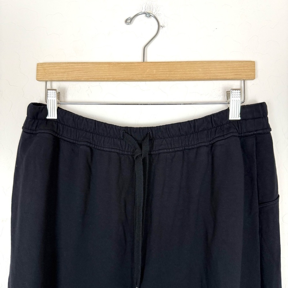 lululemon dream on cropped pants in black - Picture 5 of 10